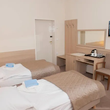 Uzdrowisko Cieplice - Dom Zdrojowy 아파트호텔 3*