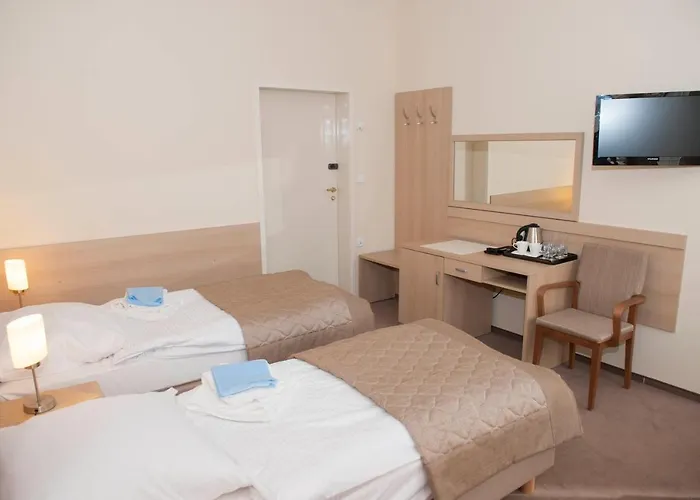 Uzdrowisko Cieplice - Dom Zdrojowy Апарт-отель 3*